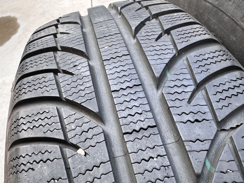 175/65/R14 Toyo Snowprox 2бр зимни