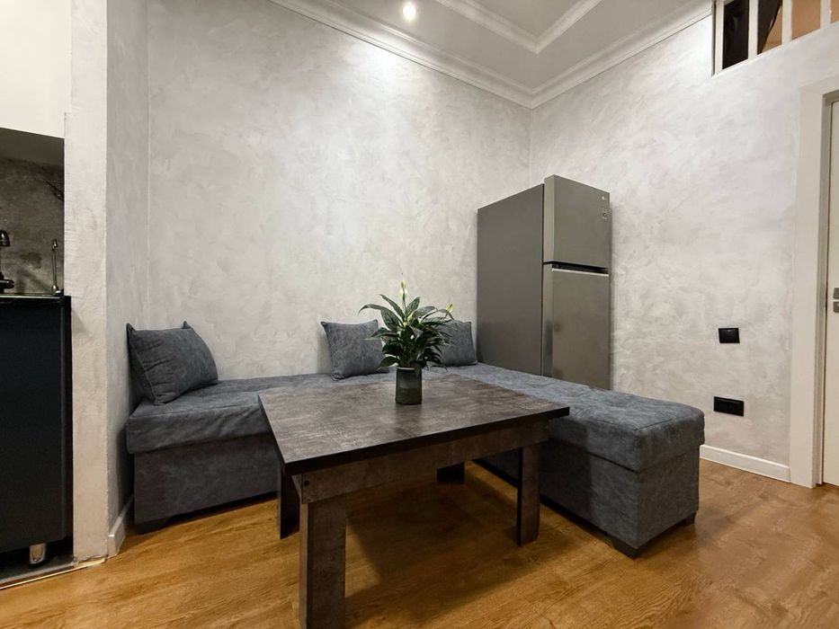 Продается 2 комнатная квартира. Яшнабадский район. Улица Иззат