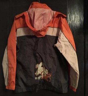 Яке ветровка 164 см