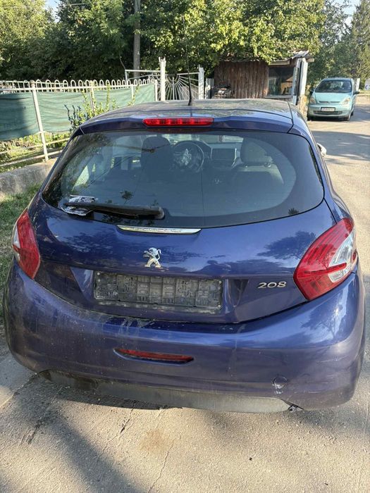 Peugeot 208/Пежо 208