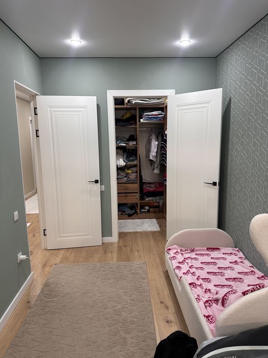 Квартира 4 комнат