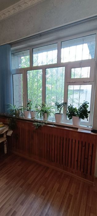 Сдается в долгосрочную аренду просторный 6-комнатный дом на участке