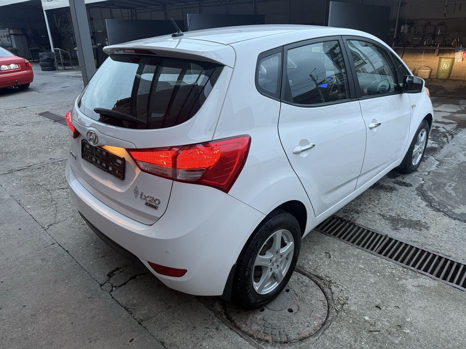 HYUNDAI ix20 2013 — imagine 4