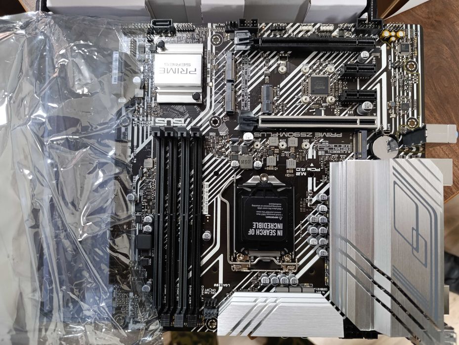 ASUS and core i9 80% yigʻilgan shaxsiy komp arzon narhda!