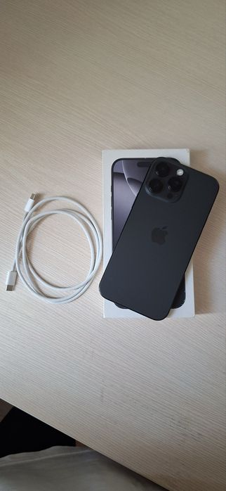 Продам Iphone 16 pro max 256gb 90%