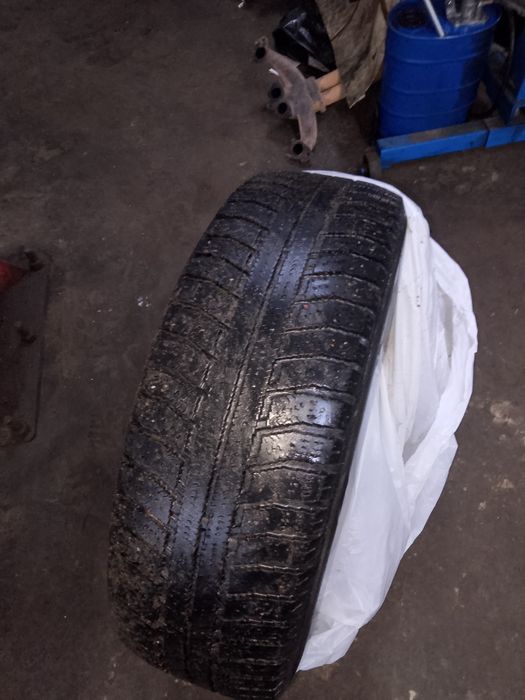 Продам шины комплект 4 штуки