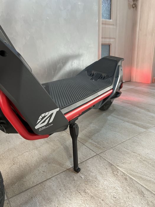 Segway ZT3 Pro ел. скутер /тротинетка на 165km