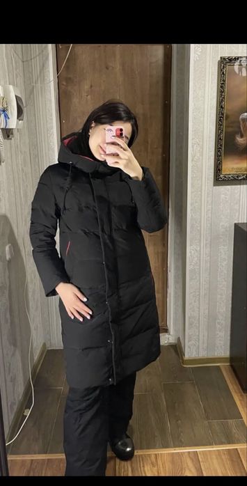 Продам женские куртки