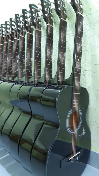 Акустические гитары