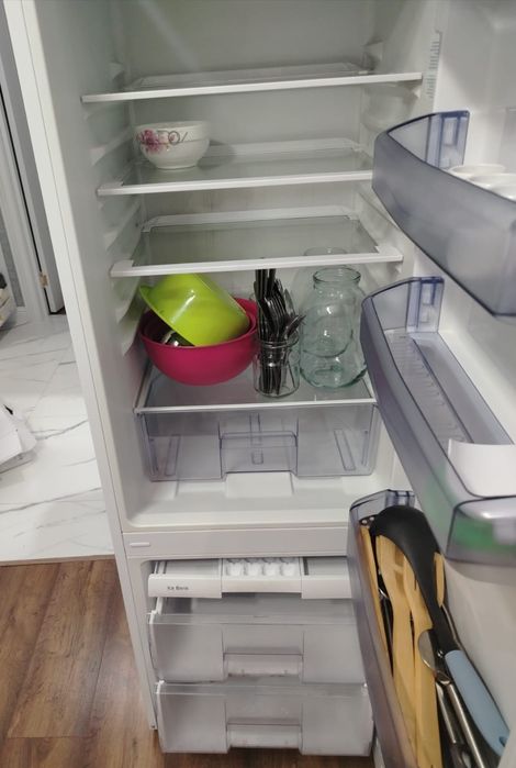 Холодильник beko