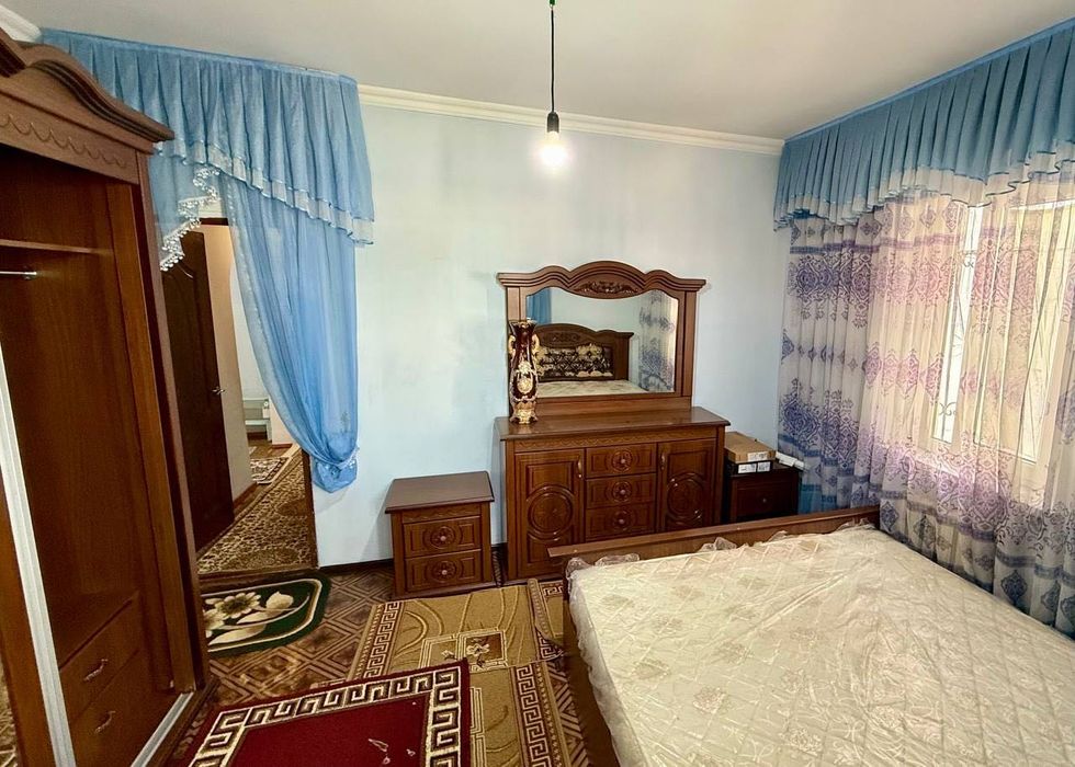 Sergeli (Do'stlik 2) da 3 xonali (3/7/9) kvartira sotiladi