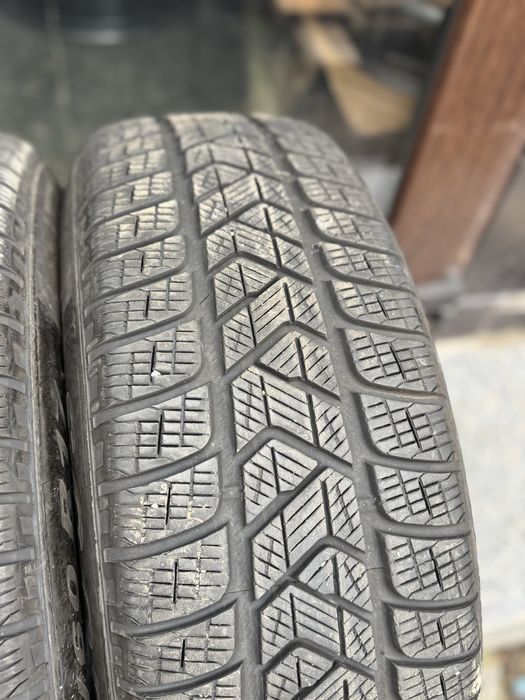 4 Anvelope iarnă Pirelli Scorpion Sottozero Serie 3 215/60 R17 100V