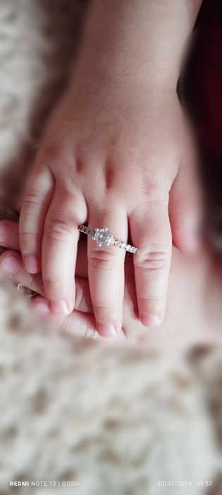 Кумуш узук сотилади.размер 17.5