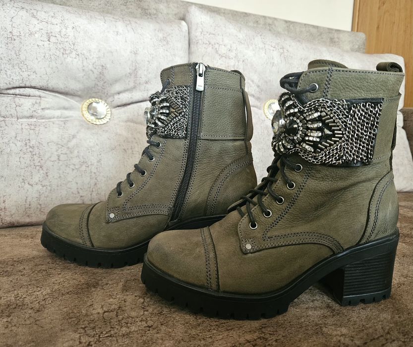 Дамски боти естествена кожа