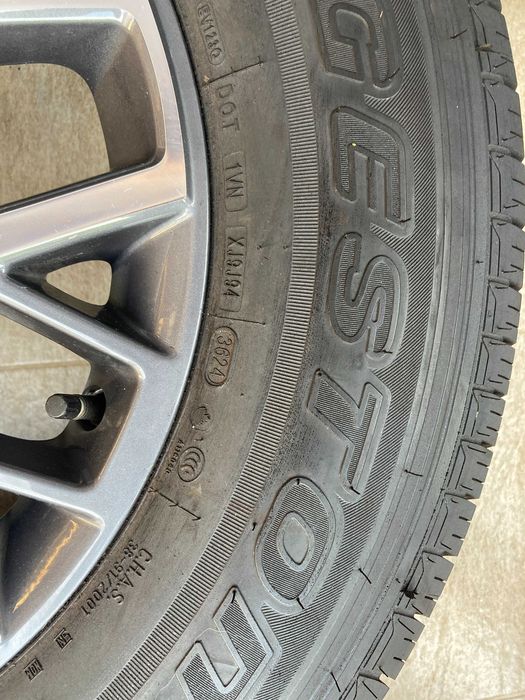 5 x Jante noi Jeep Wrangler R18 + Bridgestone noi 255/70R18 - (5x127)