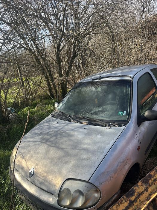 Рено клио 1.9 DTI на части