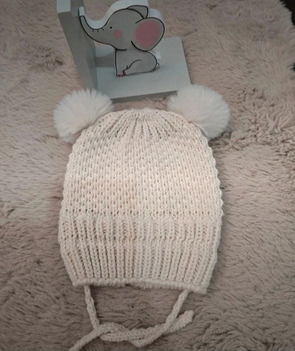 Caciulita groasa bebe