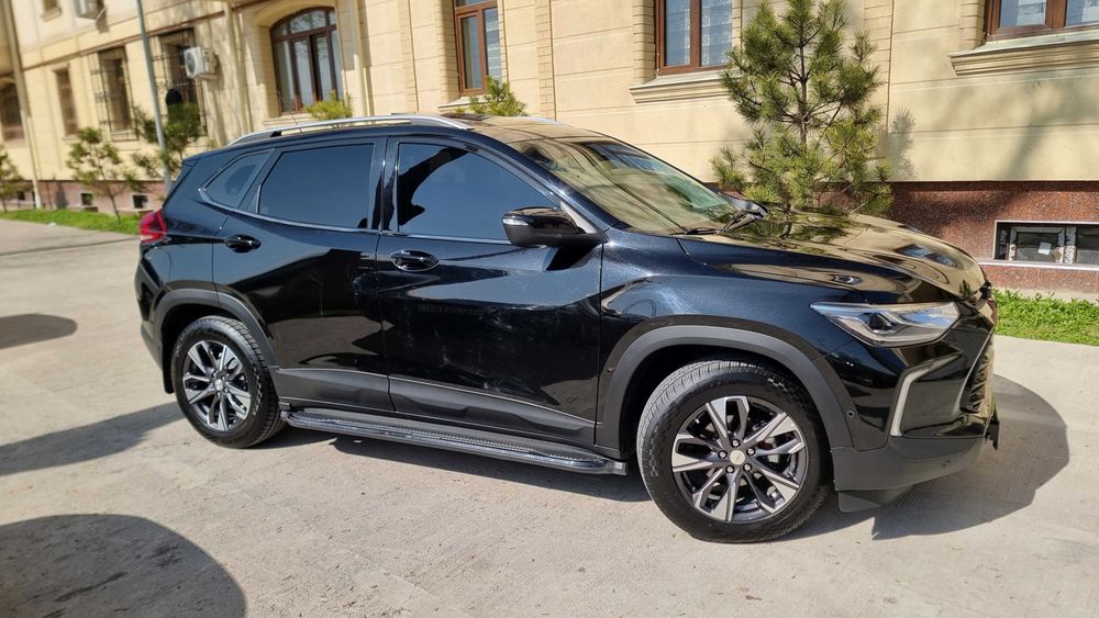 Tracker 2 2023 premier