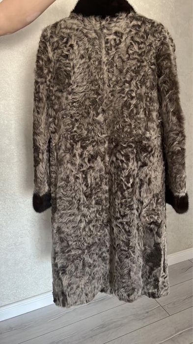 Продается шуба!!!