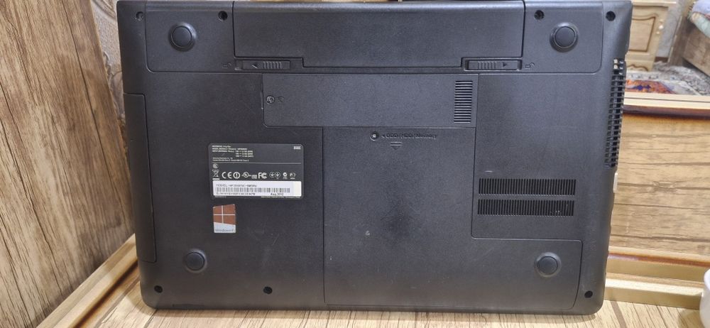 Самсунг ноутбук сотилади