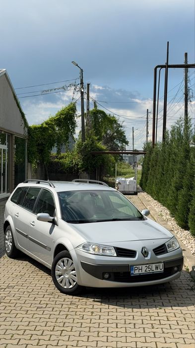 RENAULT Megane