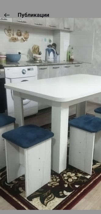 Продаю стол табуретка