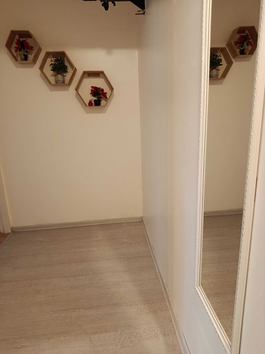 Apartament de închiriat