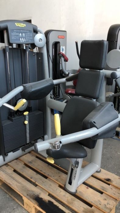 Depozit aparate fitness technogym