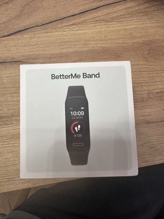 НОВА BetterMe Band – фитнес / смарт гривна