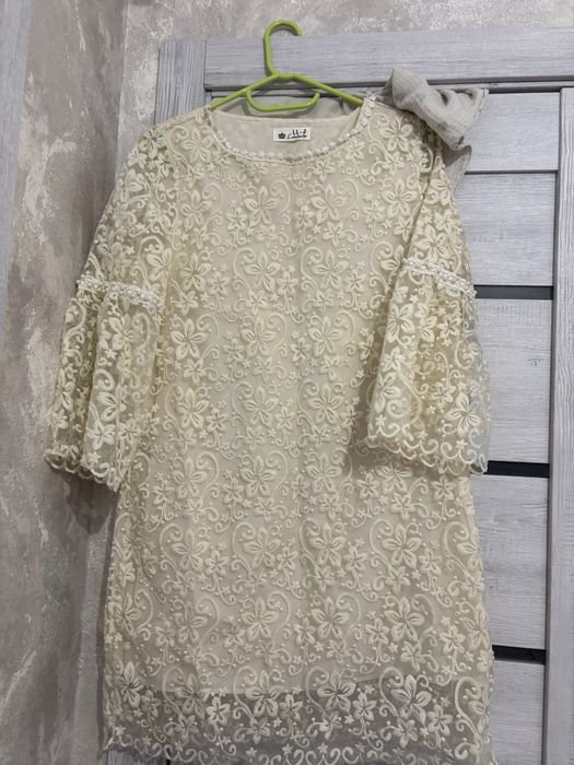 Продам платье нарядное