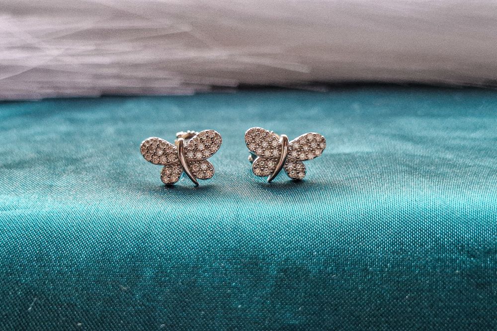 Cercei cu moissanite