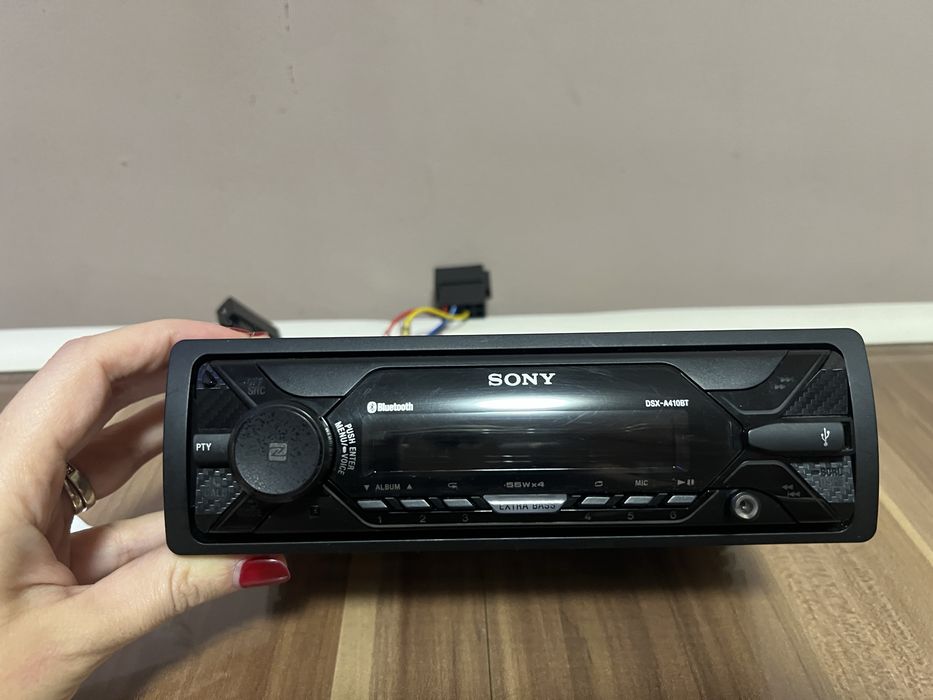 Авторесийвър Sony DSXA410BT