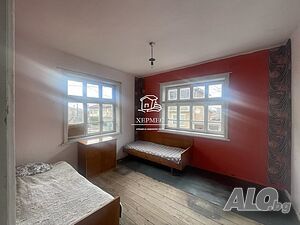 Продава се Етаж от къща в Средец - 85 кв.м за 348 €/кв.м - Снимка #9