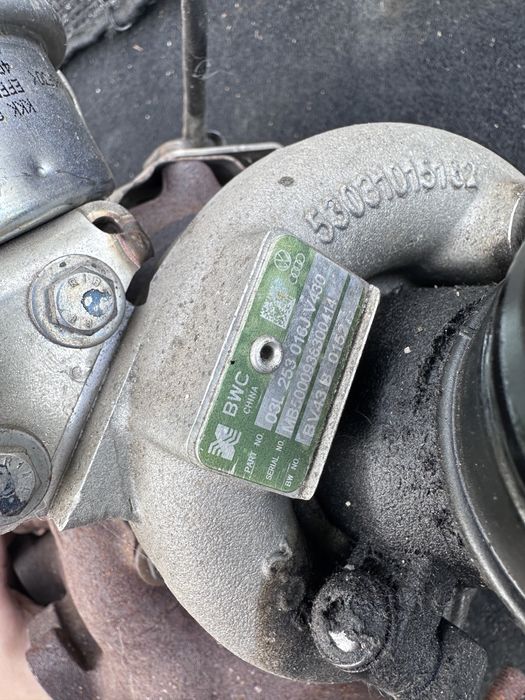 Турбо VW Passat B6 2.0TDI 140HP 2010 Година