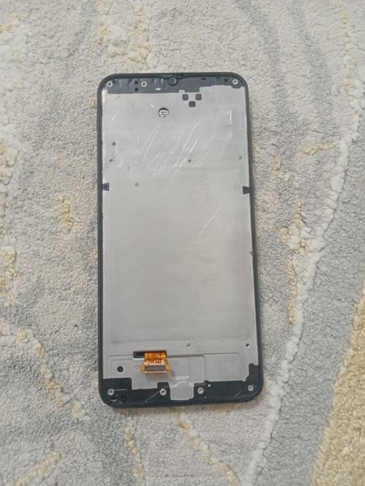 Samsung a20 продам