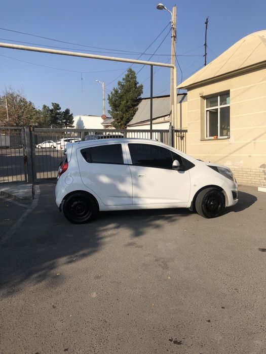 Spark sotiladi srochna