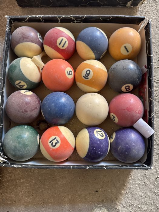 бильярдные шарики хорошом состояние