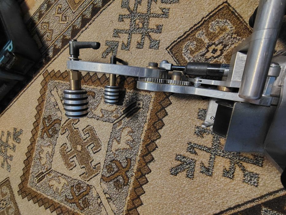 Masinarie de șlefuit tevi FÖRCH