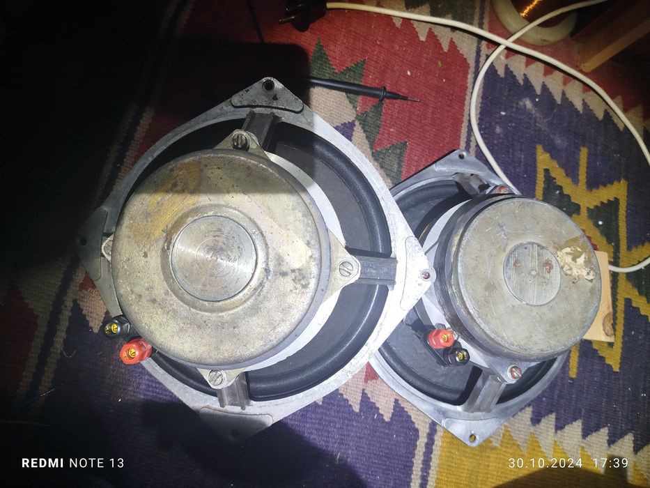 Продаются динамики 75 гдн. Новые. 4ом