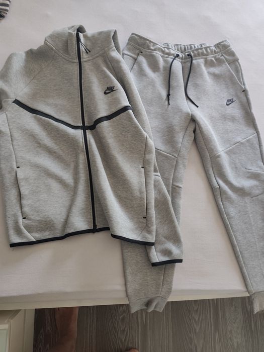 Екип Nike Tech Fleece