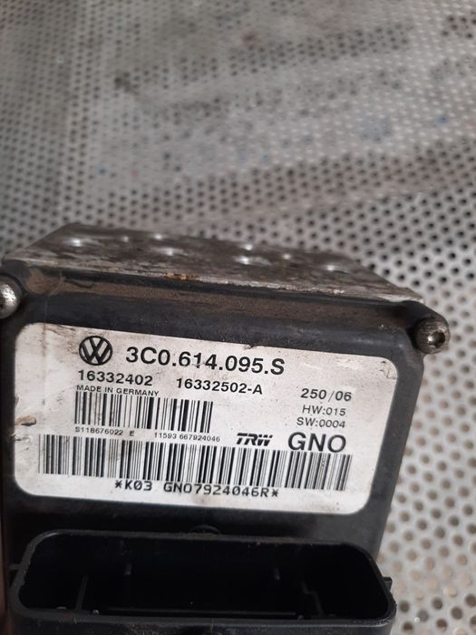 Modul Pompa Unitate ABS Vw Passat B6 Volan Stanga An 2005-2006-2007-2008-2009-2010-2011 Cod 3C0614095S