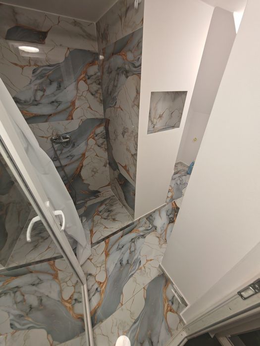 GARSONIERĂ Disponibila de închiriat