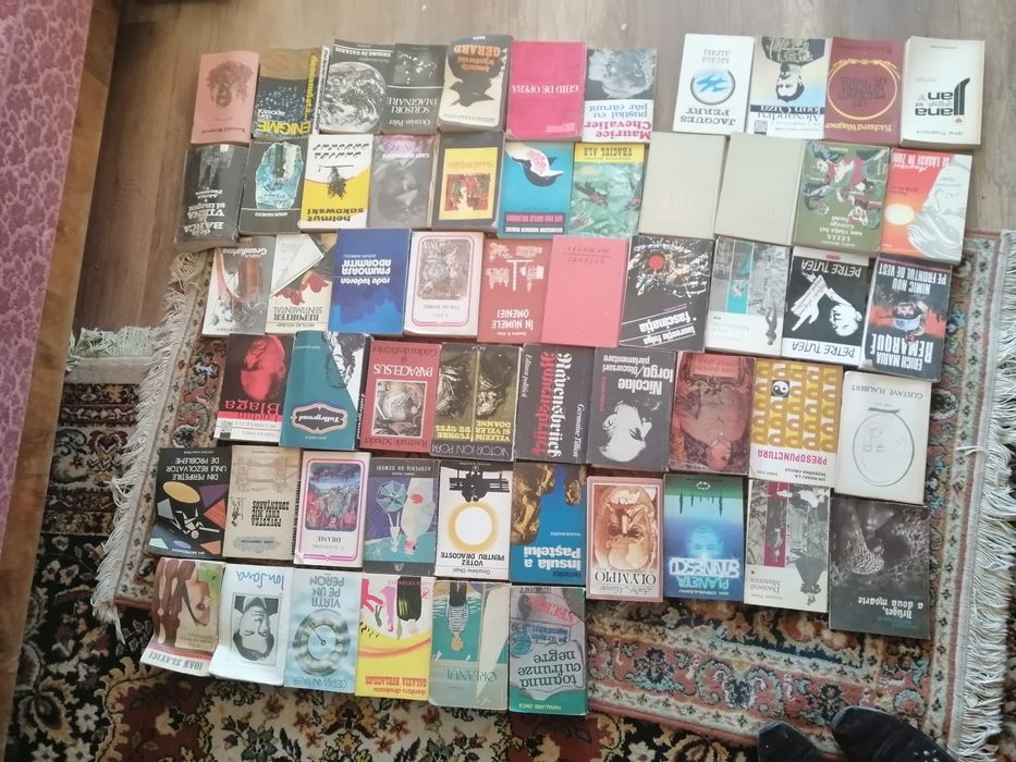 Cărți anticariat