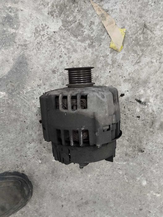 Alternator Renault Vivaro 1.9 dci, cod 8200290217