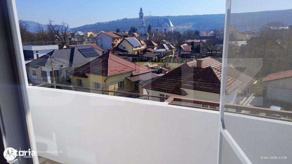 Apartament 2 camere decomandat cu 2 balcoane, zona linistita – oport