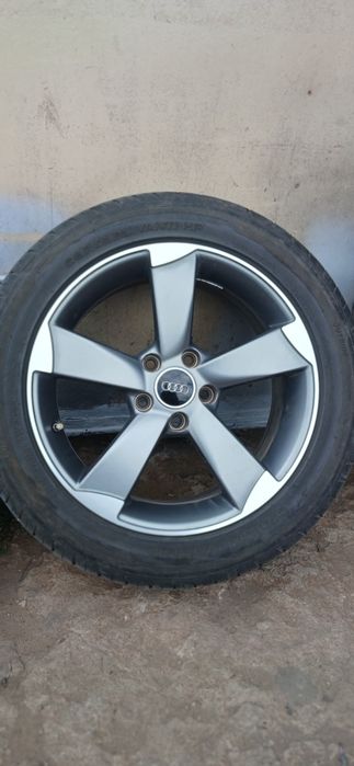 Продам 215/55/r17