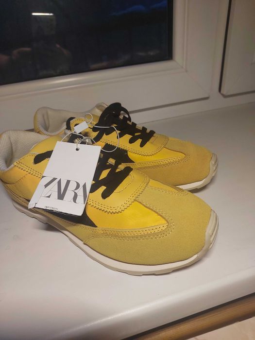 Кроссовки ZARA размер 38-38,5 по стельке 24,5см