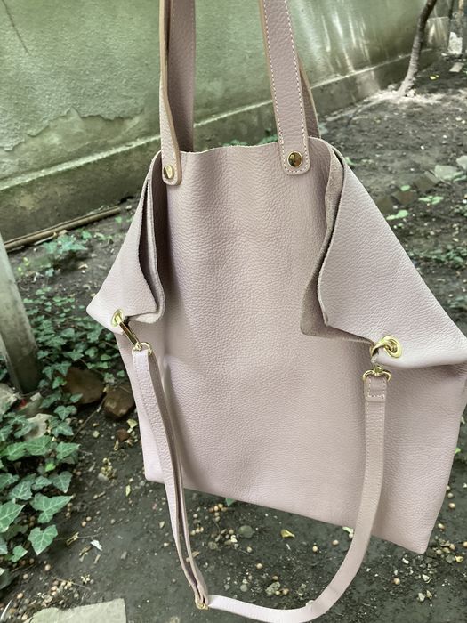 Дамска чанта естествена кожа