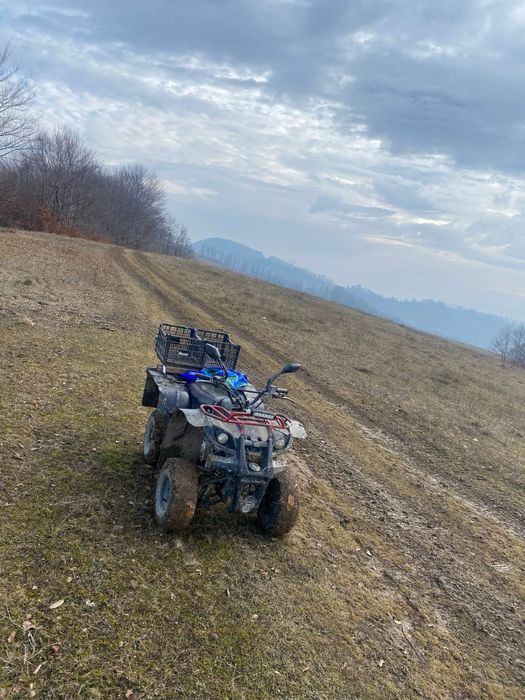 De vanzare atv si scuter Aprilia Scarabelo