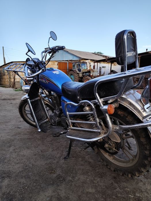 Suzuki 200cc срочна продам